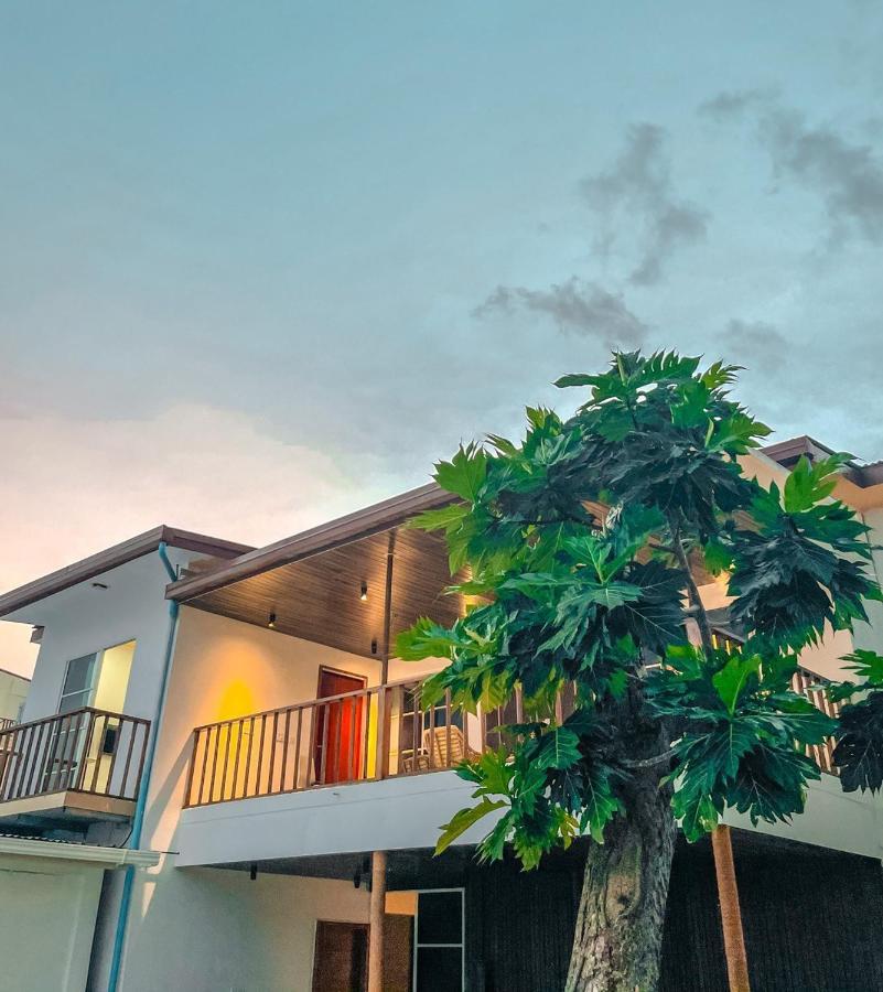 Fatims Beach House มาฟุชิ ภายนอก รูปภาพ